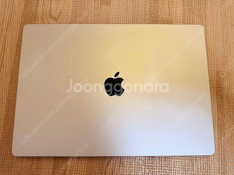 M1 Pro 맥북프로 16인치 실버, 영문키보드 팝니다...--0