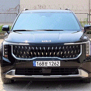 더뉴 카니발 중고 가격 중고 카니발 검정색 2025년식 8,651km 가솔린 9인승 노블레스 개인사업자 차량구매