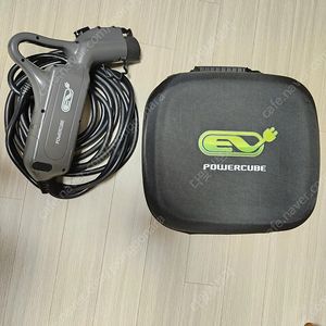신형 파워큐브 전기차 220v 충전기 팝니다. (무료배송, 가방포함)