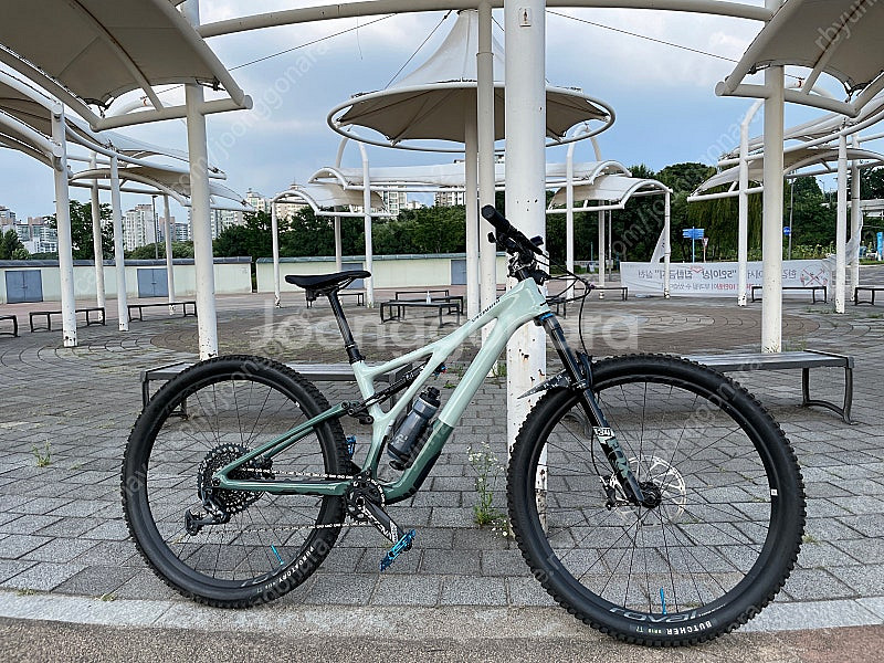 스페셜라이즈드 스텀점퍼 익스퍼트 카본 MTB--0
