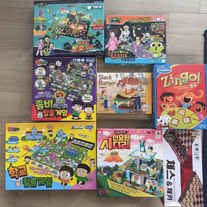 각종 보드게임 (신비아파트, 흔한남매, 징고, 스택버거, 체스&체커, 신묘한사다리)