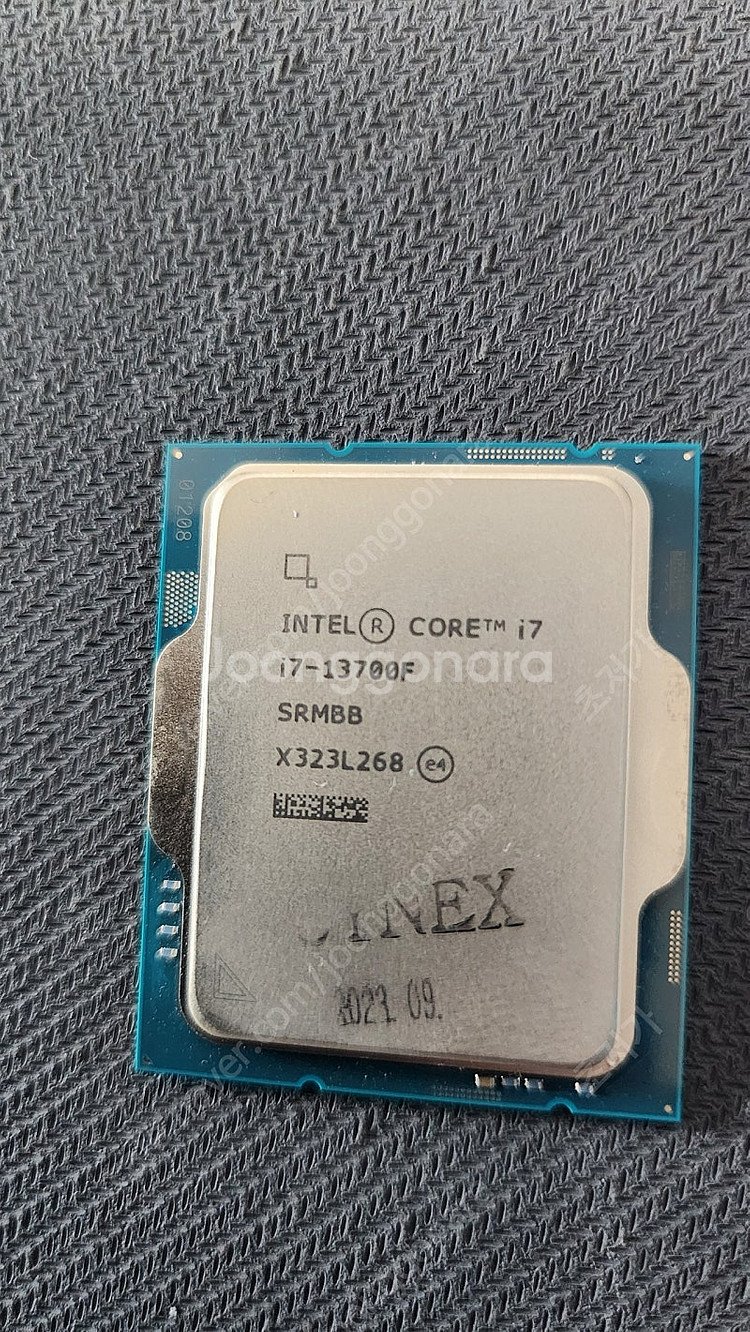 인텔 i7 13700f 시피유 단품--0