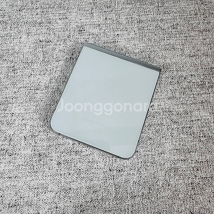 F731 ] 갤럭시 Z플립5 민트 512기가 24만 판...--2