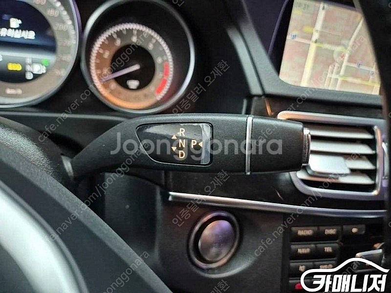 [벤츠]E-클래스 W212 E300 아방가르드 (5인승...--8