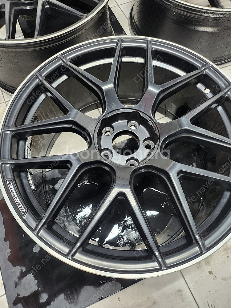 벤츠 amg 20 인치 휠 상태양호--1