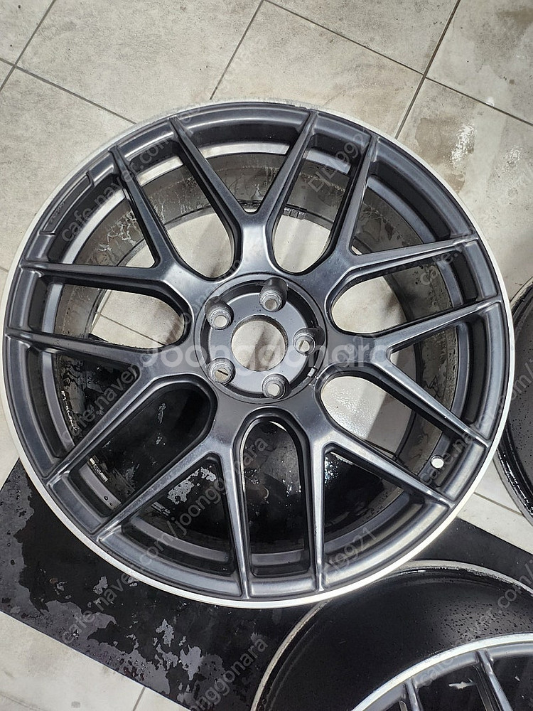 벤츠 amg 20 인치 휠 상태양호--4
