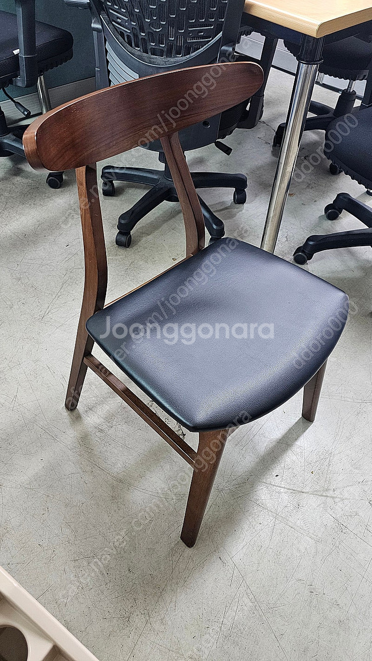 [판매] 카페 인테리어에 어울리는 버터플라이체어 판매합...--0