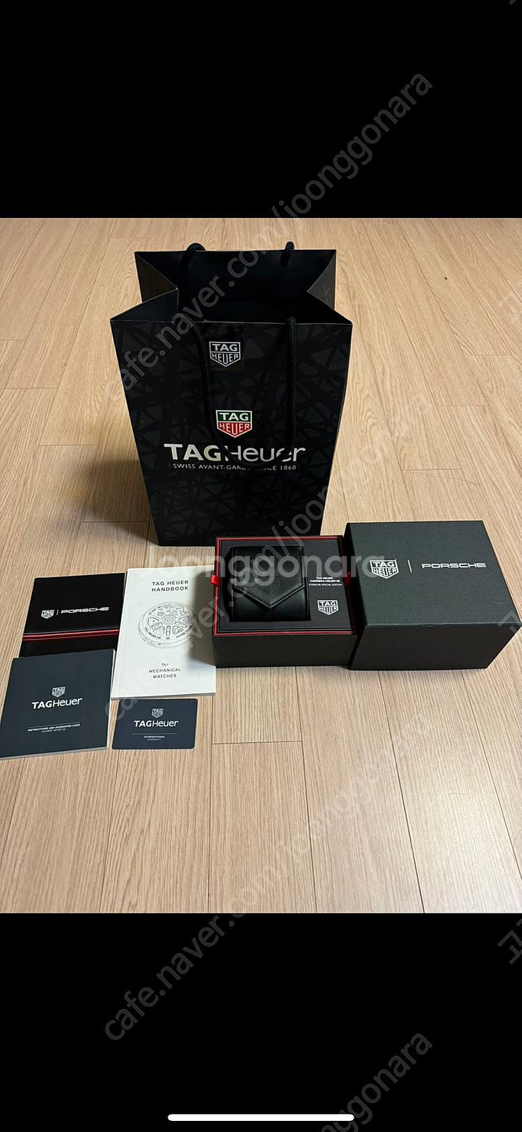 태그호이어 까레라 포르쉐 스폐셜에디션 팝니다.--1
