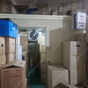창고형 조립식 냉장고 냉동고 팝니다 2칸