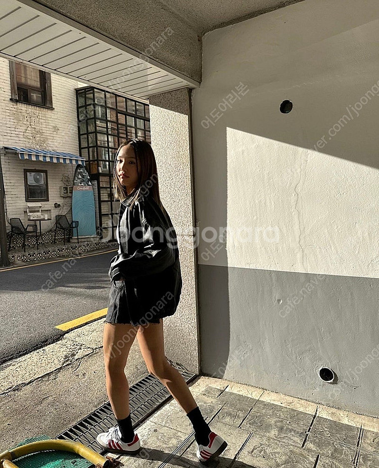 (공홈정품 235) 아디다스 삼바 OG 화이트 레드 I...--5