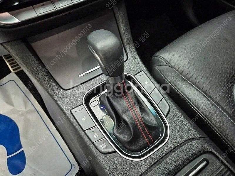 현대 i30 중고 i30 흰색 2018년식 1.4 터보...--9