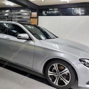 벤츠E클래스 E220D W213 17년 팝니다.