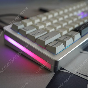 YUNZII AL66 풀알루미늄 키보드 팝니다.