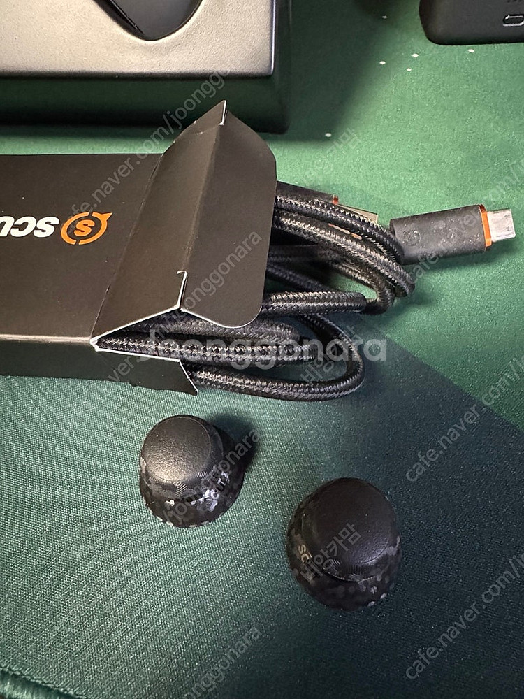 SCUF Instinct Pro 컨트롤러 팝니다.--1