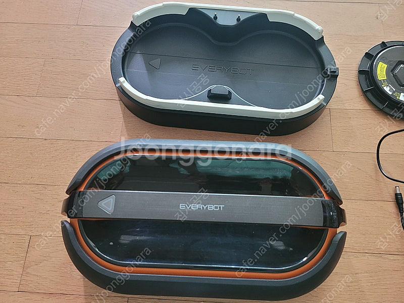 에브리봇 RS 700 물걸레 로봇청소기 팝니다!--2