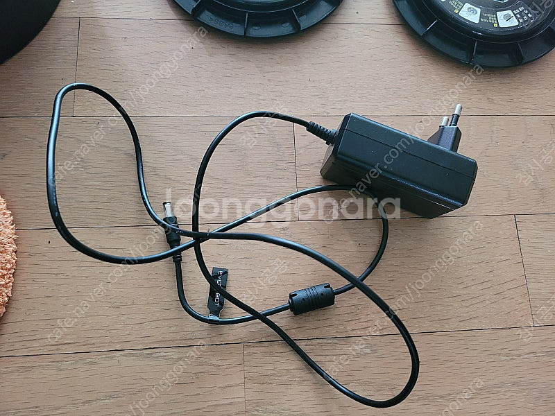 에브리봇 RS 700 물걸레 로봇청소기 팝니다!--5