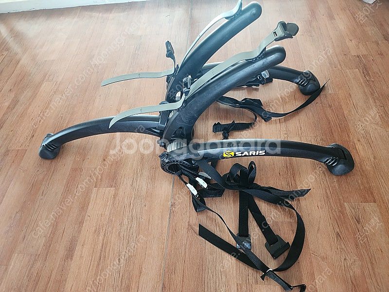 사리스 차량용 자전거 캐리어 판매합니다--1