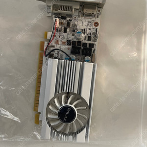 갤럭시 GALAX 지포스 GT 1030 강아지 EXOC D5 2GB LP형 팝니다