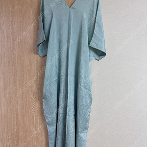 유노이아 원피스