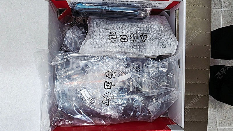 닌텐도 스위치2 팝니다 63만원--2