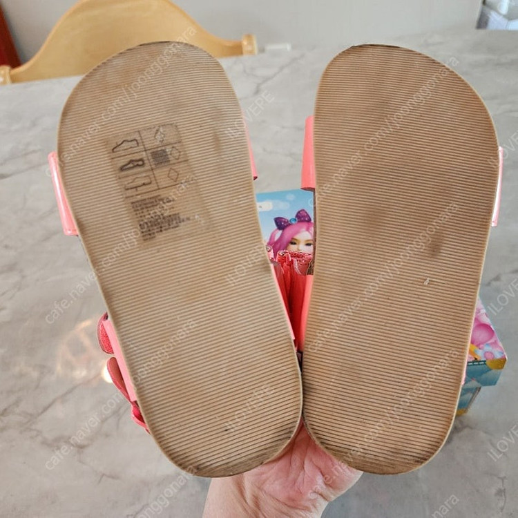 코랄샌들 155사이즈 판매합니다--2