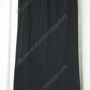 정품 이세이미야케 플리츠플리즈 ISSEYMIYAKE 해칭 롱스커트