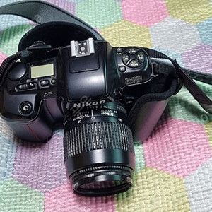 니콘 F-601 쿼츠 데이트 카메라&35-80mm 렌즈
