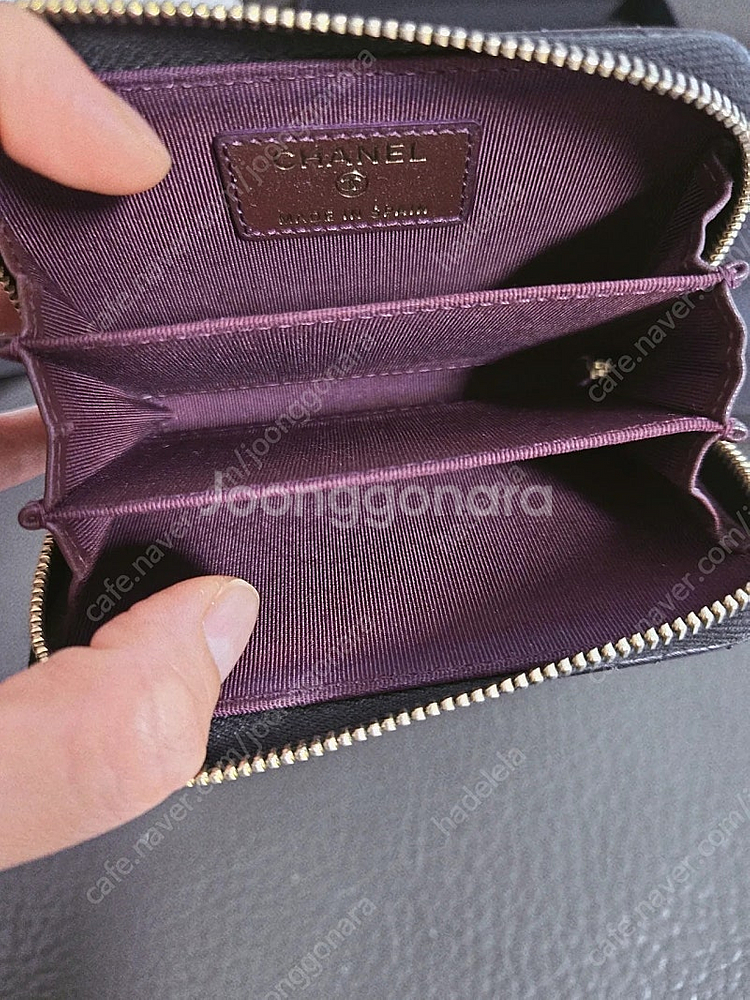 샤넬 클래식 캐비어 카드지갑 블랙 지퍼돌이 금장--4