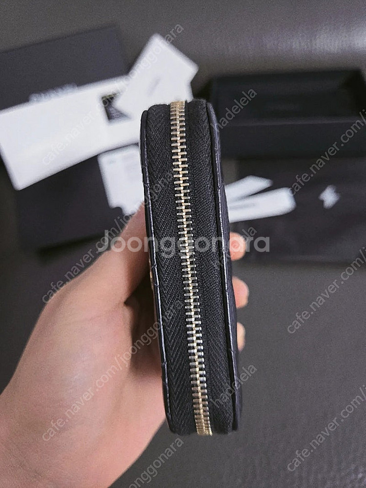 샤넬 클래식 캐비어 카드지갑 블랙 지퍼돌이 금장--6
