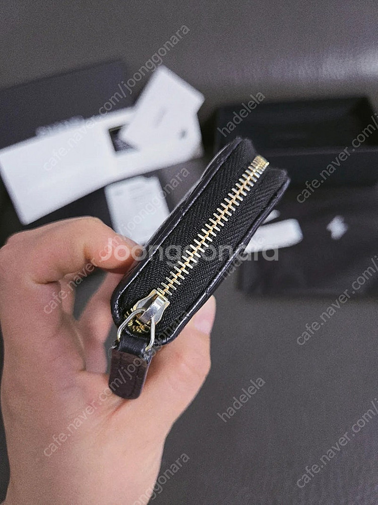 샤넬 클래식 캐비어 카드지갑 블랙 지퍼돌이 금장--7