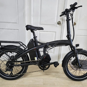 퀄리 엑스트론 프로S 미드모터2025/ 파스&스로틀 / 검정 / 48V 20Ah 500W 접이식