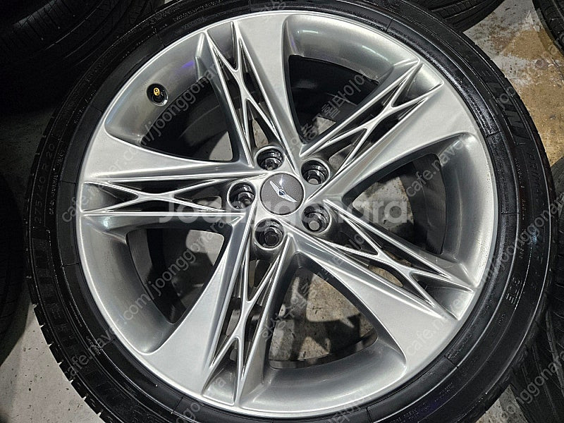 제네시스G90 RS4 20인치 순정 휠타이어 판매합니다--1