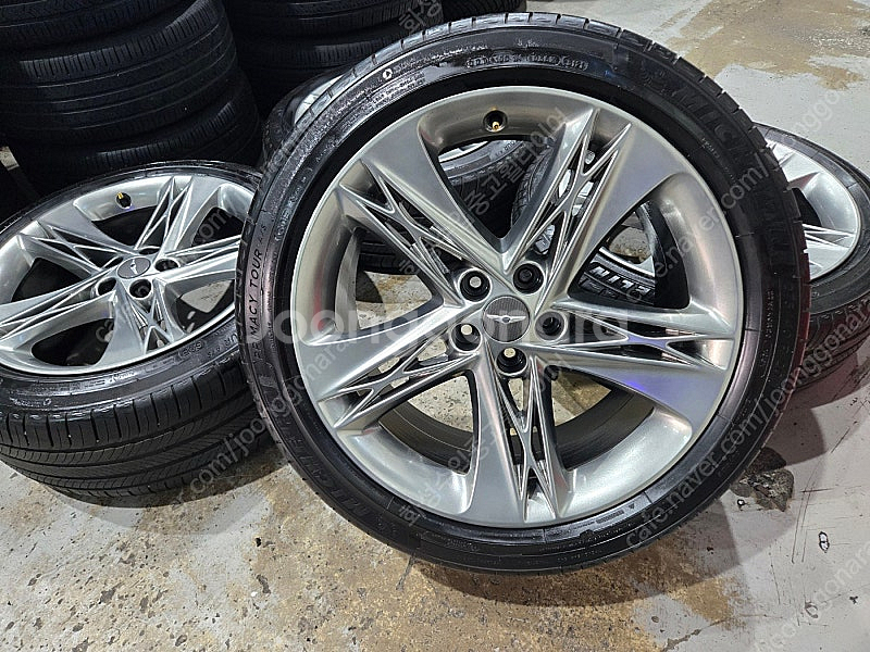 제네시스G90 RS4 20인치 순정 휠타이어 판매합니다--6
