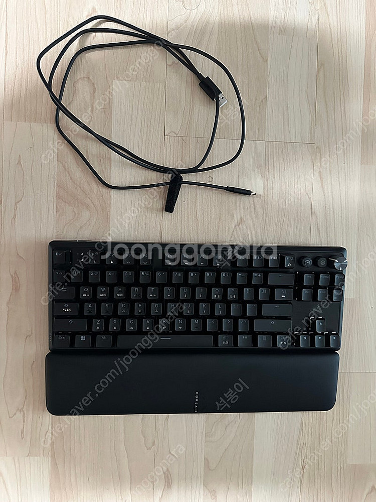 커세어 k70 pro tkl mgx 키보드 팝니다--2