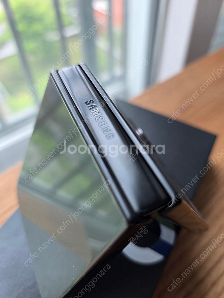 삼성 갤럭시 Z flip 4 512g--1