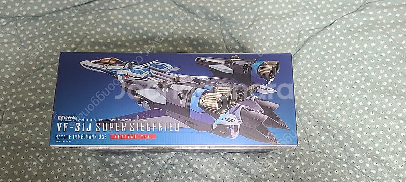 DX 초합금 마크로스델타 VF-31J 슈퍼지그프리드--2