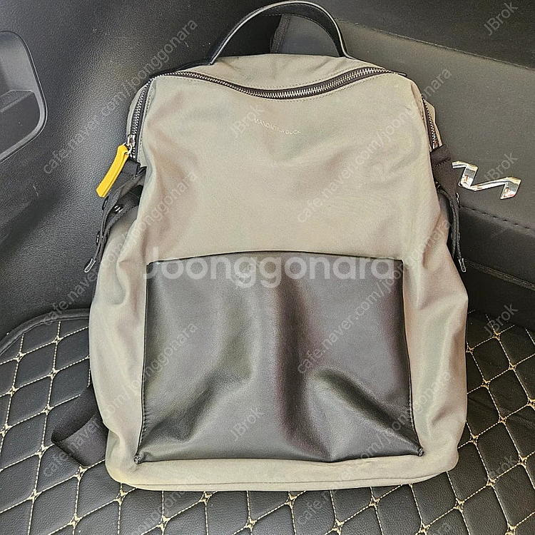 만다리나덕 오레 백팩 팝니다--0