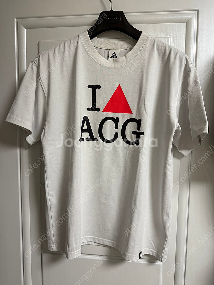 NIKE Heart ACG 반팔티--0
