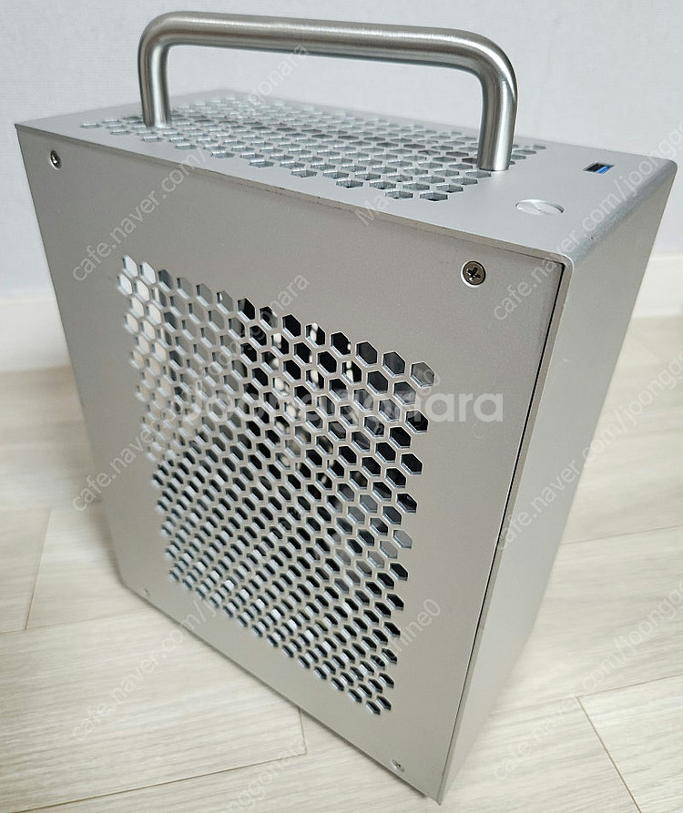 [부산] PC 케이스(ITX) + 파워(METALFIS...--2