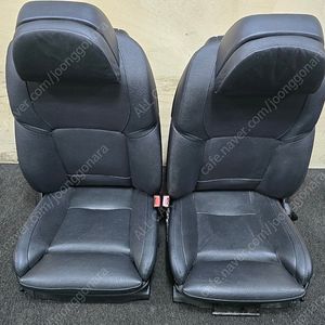 BMW F01 F07 7시리즈 전기형 컴포트시트(모니터) 사용감 있어서 클리닝 작업 후 사용응 권장합니다 운전석 앞쪽 하단 가죽 긁힘 일부 있어요 각종 기능테스트완료 (사진참고