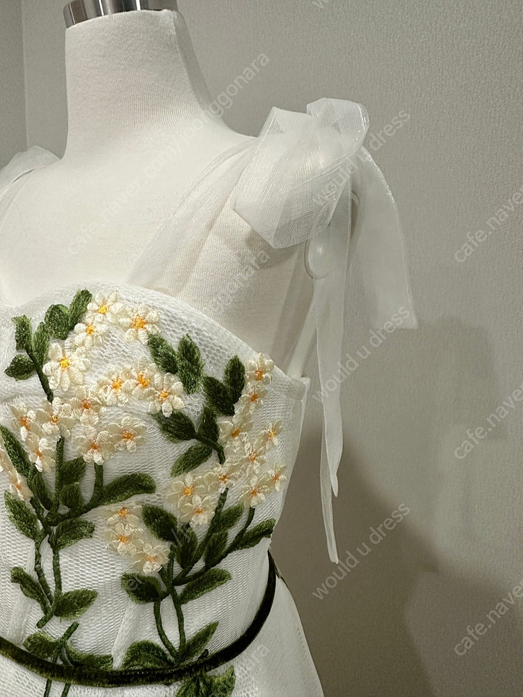 유색드레스 새상품(유색웨딩드레스, 파티드레스, 연주회드레스, 셀프웨딩드레스, 피로연드레스) 이미지