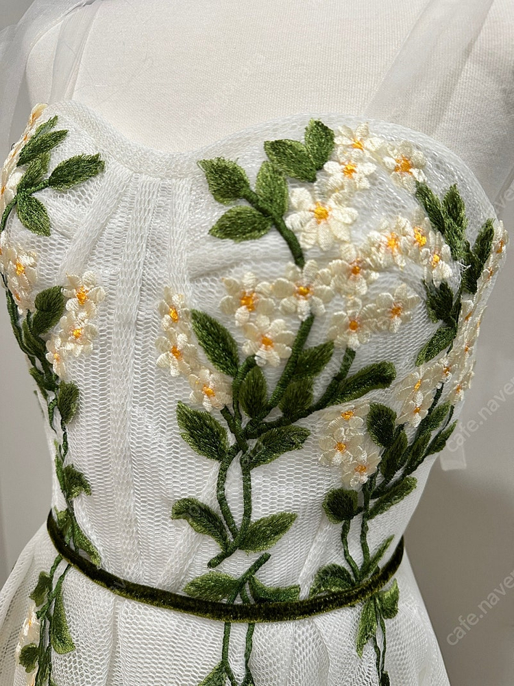 유색드레스 새상품(유색웨딩드레스, 파티드레스, 연주회드레스, 셀프웨딩드레스, 피로연드레스) 이미지