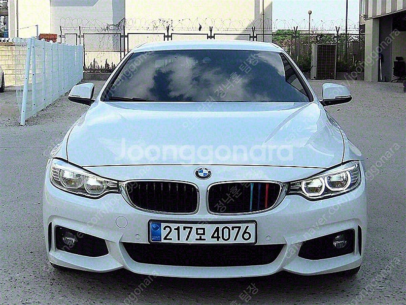 BMW 4시리즈 중고 BMW 중고 4시리즈 428i 흰...--0
