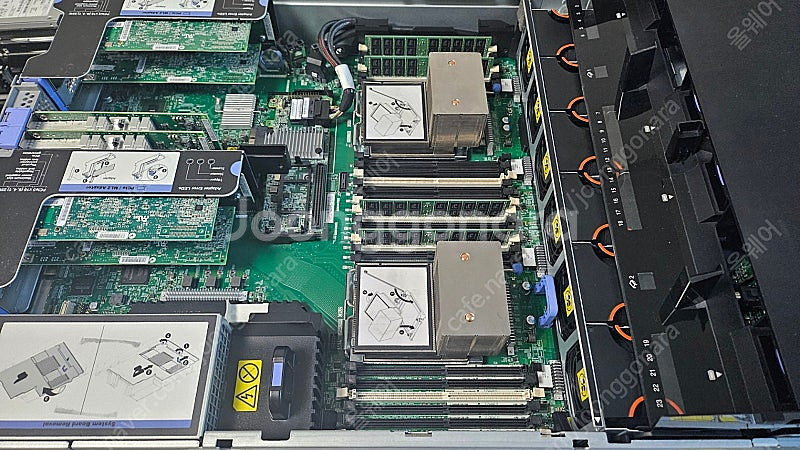 IBM x3650 M5 2U Server--3