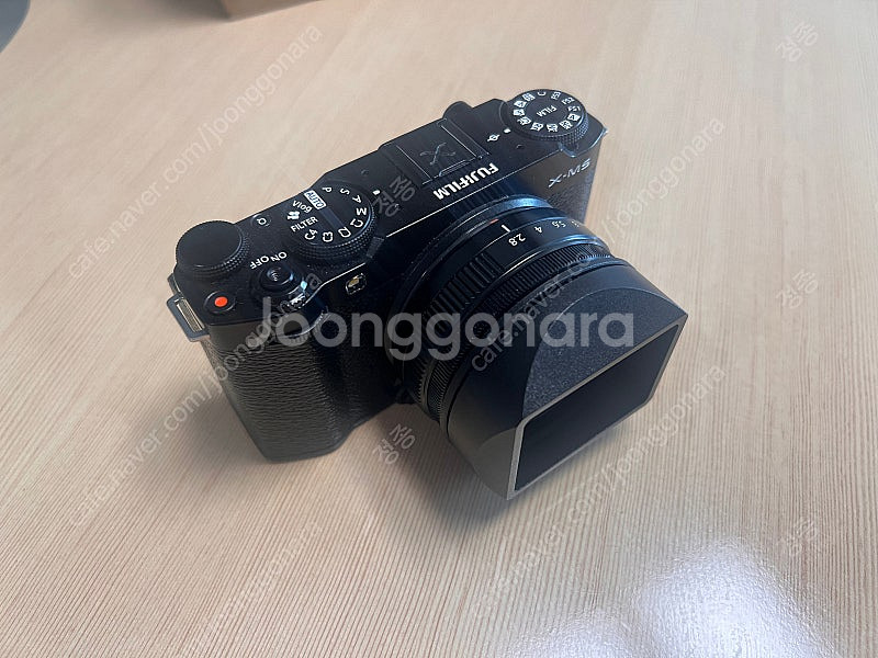 후지필름 x-m5 블랙 렌즈킷, xf 27mm f2.8 같이 판매합니다.--0