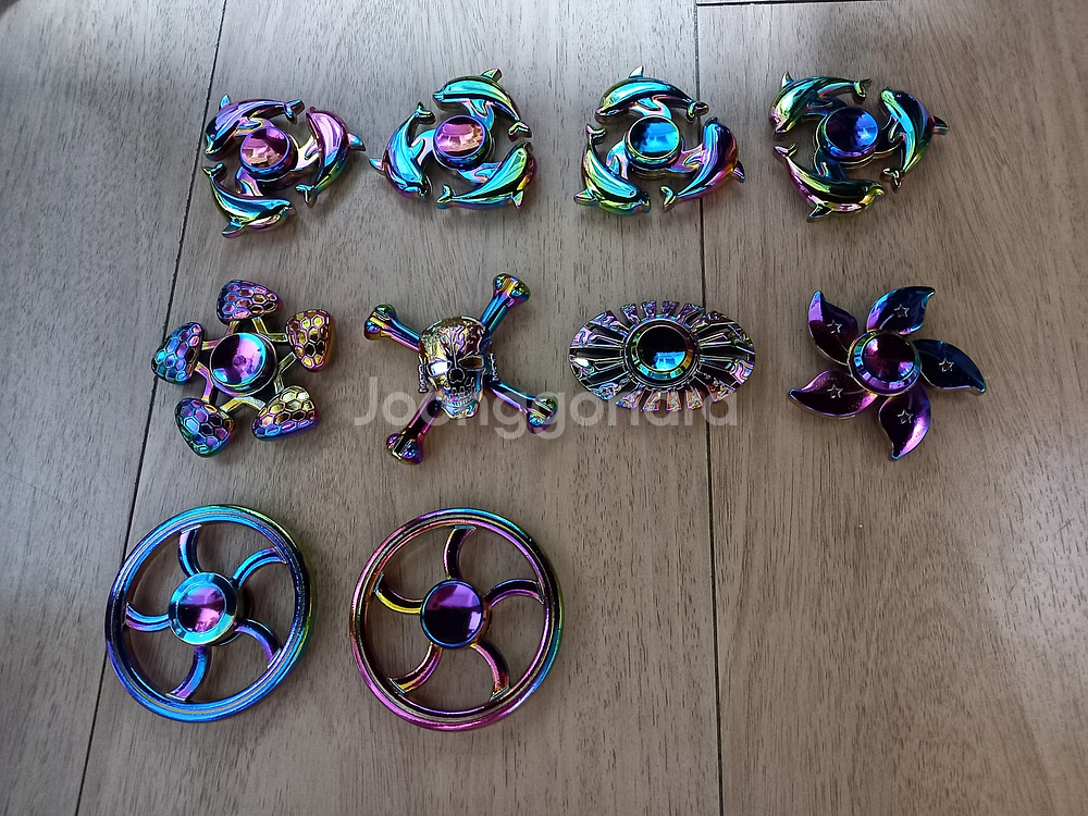 저렴하게 급처분합니다. 피젯스피너팝니다. 피젯토이.스피너.FidgetSpinner.팽이회전완구--5