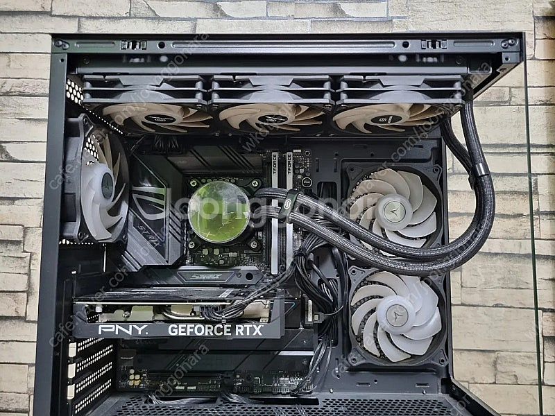 수원] 게이밍 PC 본체 i7-13700F, RTX 4...--2