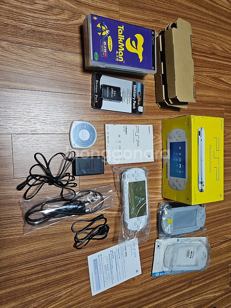 PSP-1005 세라믹화이트 한국정발 박스셋 + 주변기...--0