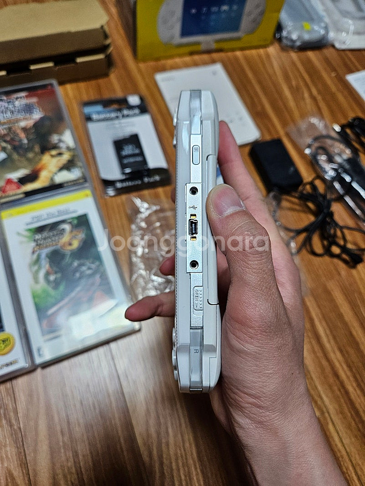 PSP-1005 세라믹화이트 한국정발 박스셋 + 주변기...--6