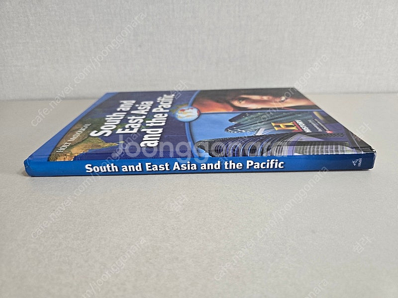 South and East Asia and the Pacific 영어학원 원서 교재--1